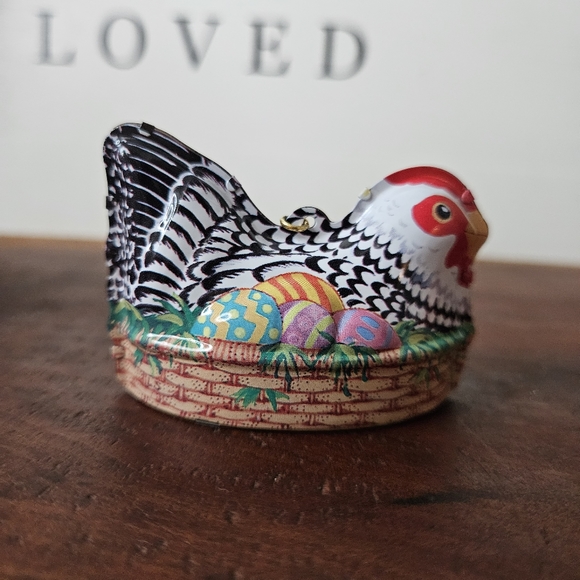 Hallmark Keepsake Chicken Christmas Ornament "Easter Egg Nest" New - Picture 3 of 9